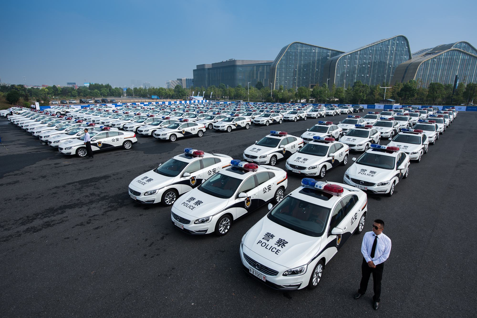 大同公安局对公务车进行统一标识-大同E网