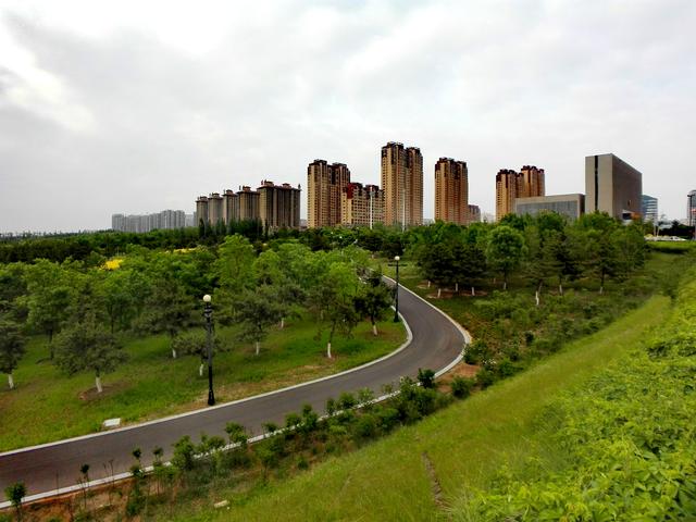 大同御东迎宾大桥美景