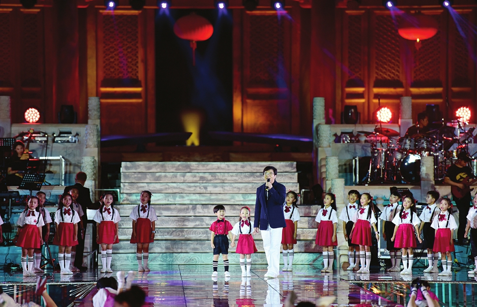 [现场]第四届成龙国际动作电影周昨日在大同启幕